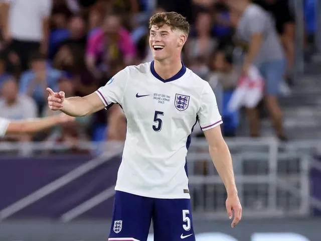 Transfert Roundup: Charlie Cresswell à Sunderland, Marco Bizot à Aston Villa