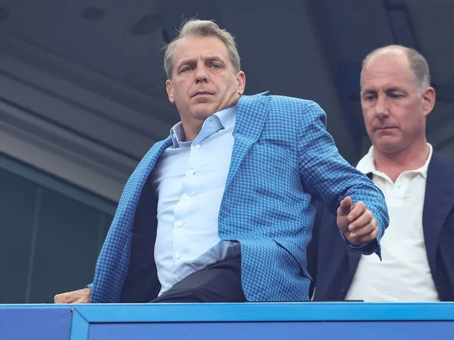 Le copropriétaire de Chelsea, Todd Boehly, lors d'un match de Premier League à Stamford Bridge, le 18 août 2024