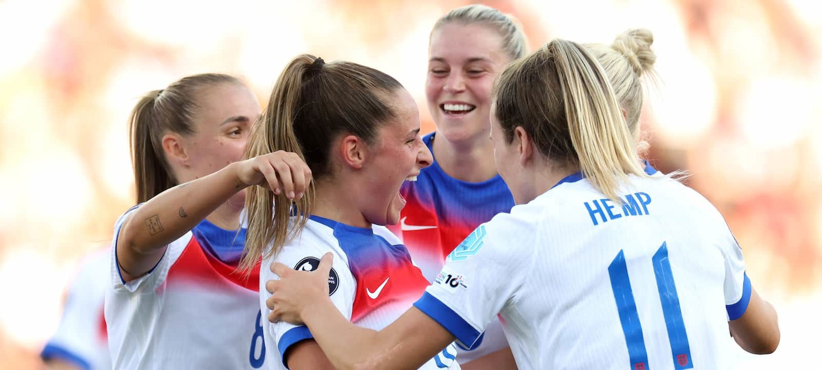 Ella Toone organise une émission alors que les femmes d'Angleterre reviennent à l'Euros Final - Man United News and Transfer News