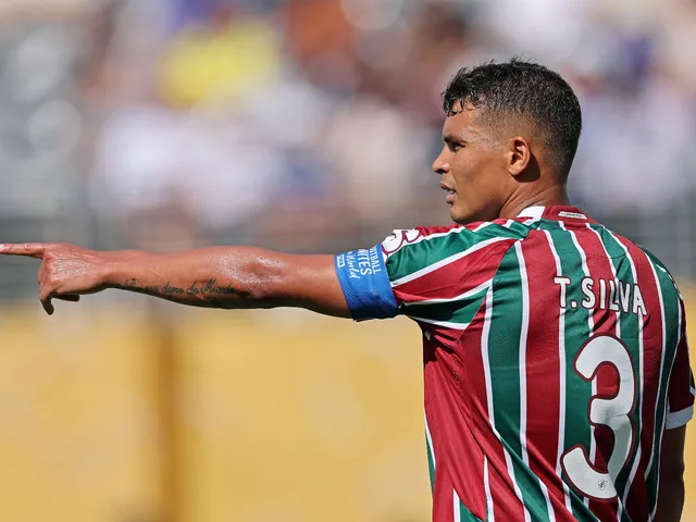 Thiago Silva de Fluminense illustré en juillet 2025