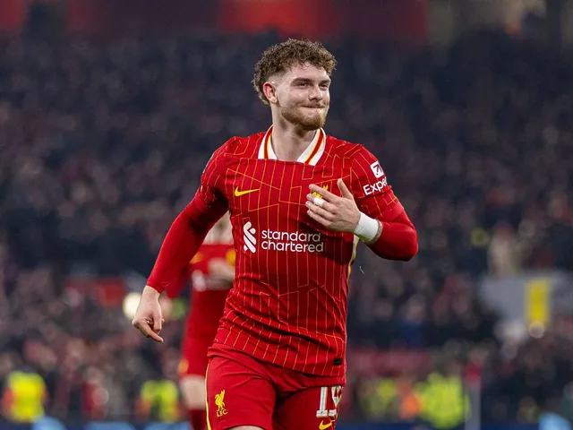 Harvey Elliott de Liverpool célèbre le score contre Lille en Ligue des champions à Anfield, le 21 janvier 2025