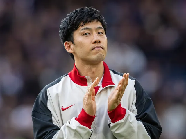 Wataru Endo de Liverpool illustré le 4 mai 2025