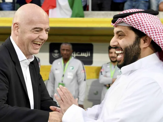 Sepp Blatter explose le président de la FIFA, Gianni Infantino: «Nous avons perdu le football contre l'Arabie saoudite»