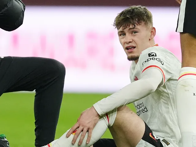 Conor Bradley de Liverpool tombe blessée le 19 février 2025