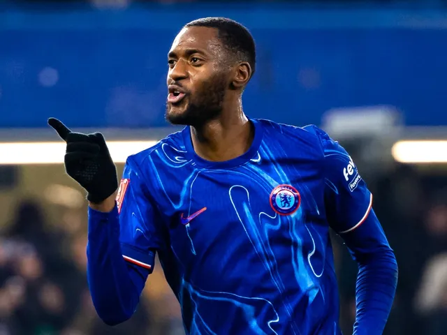 Tosin Adarabioyo de Chelsea célèbre le score le 11 janvier 2025