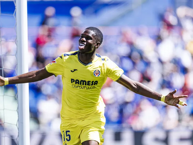L'attaquant de Villarreal Thierno Barry en mars 2025.