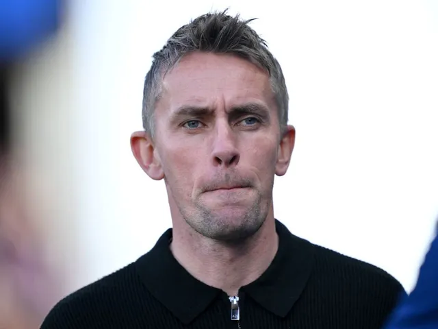 Le directeur de la ville d'Ipswich, Kieran McKenna, lors du match de son équipe contre Crystal Palace, le 8 mars 2025