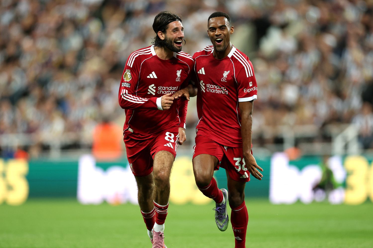 Dominik Szoboszlai et Ryan Gravenberch de Liverpool