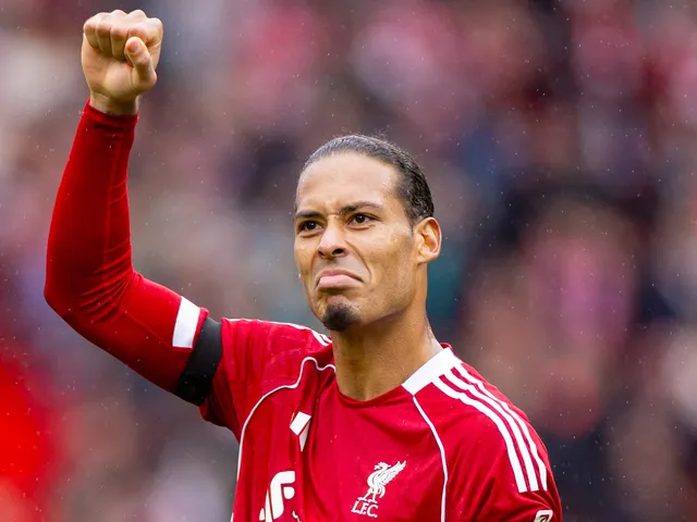 Liverpool identifie 43,6 millions de livres sterling Virgil van Dijk 'héritier' alors qu'Arne Slot fait face à la bataille de transfert du Real Madrid