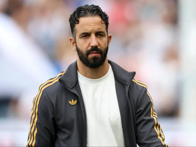Man United Ace insiste sur le fait que Red Devils est "Stand derrière" L'entraîneur-chef Ruben Amorim au milieu de la sortie