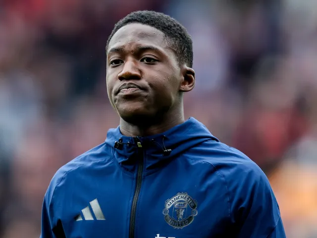 Kobbie Mainoo de Manchester United le 4 mai 2025