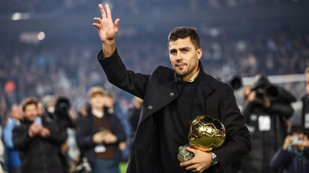 Le milieu de terrain de Manchester City, Rodri, a remporté le Ballon d'Or en 2024