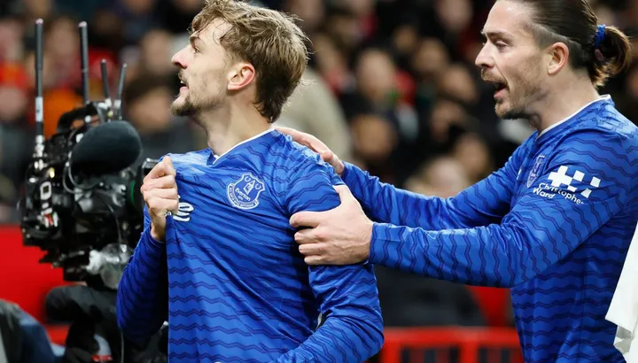 Man Utd 0-1 Everton : faits saillants, homme du match, statistiques alors que les Toffees se remettent de l'étrange carton rouge de Gueye pour étourdir Old Trafford