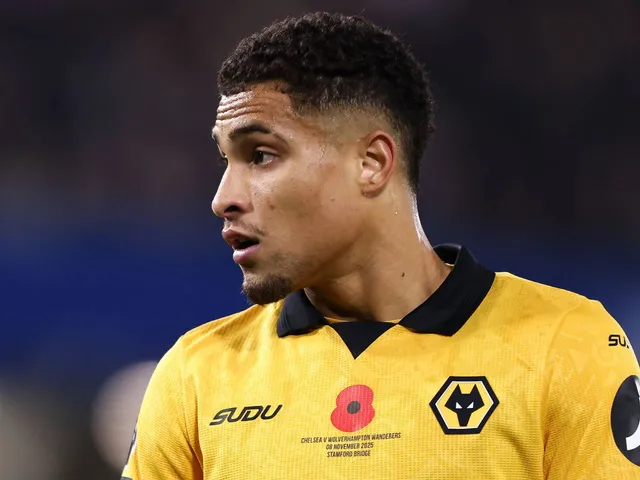 Rumeurs de transfert de Man Utd: les Red Devils « découvrent » le prix demandé pour Carlos Baleba, alternative à Elliot Anderson