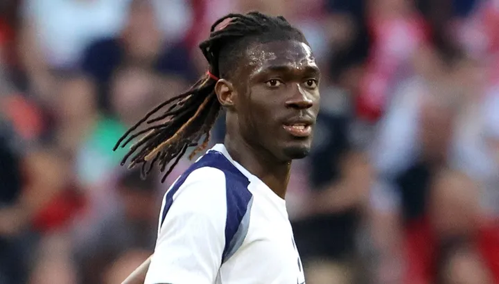 Tottenham news: Yves Bissouma brise le silence sur la vidéo du ballon alors que le milieu de terrain des Spurs révèle une dépression