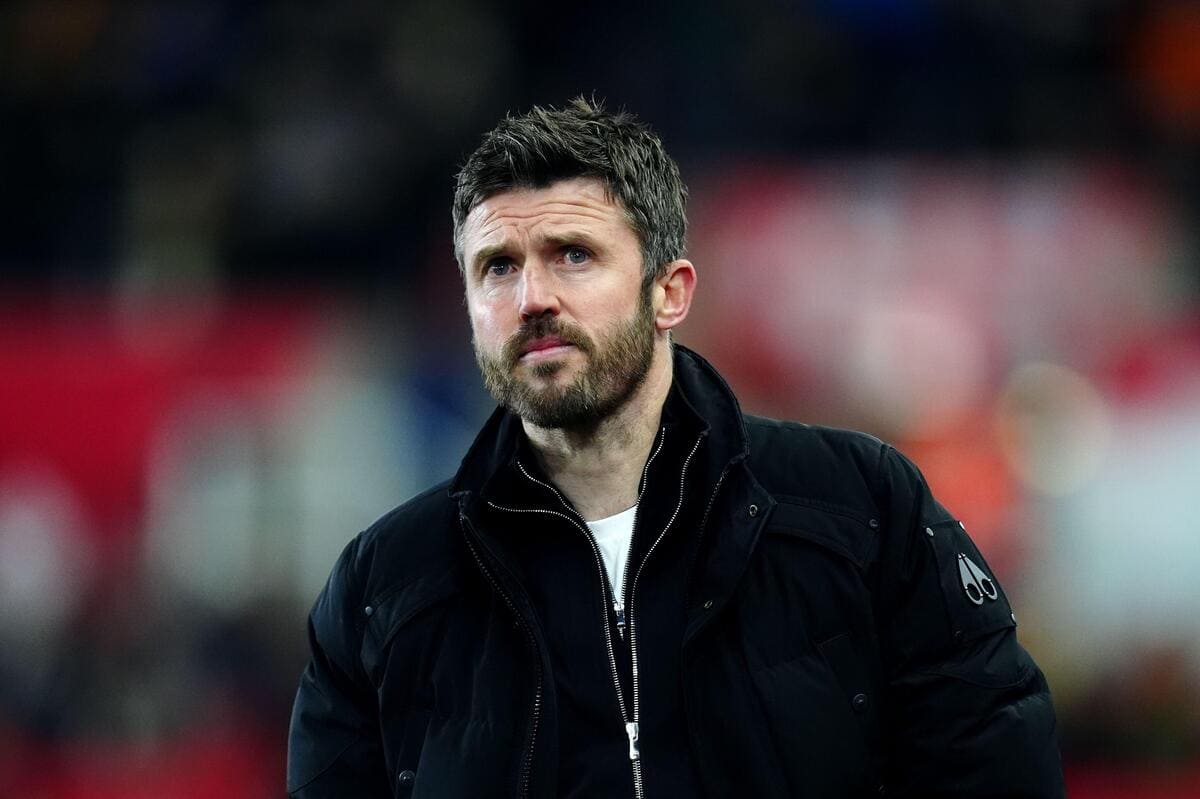 Manchester United n'est pas encore une grande équipe, admet Carrick, mais la victoire dans le derby constitue une "bonne base"