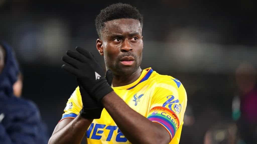 Le footballeur anglais Marc Guehi joue pour le Crystal Palace Football Club