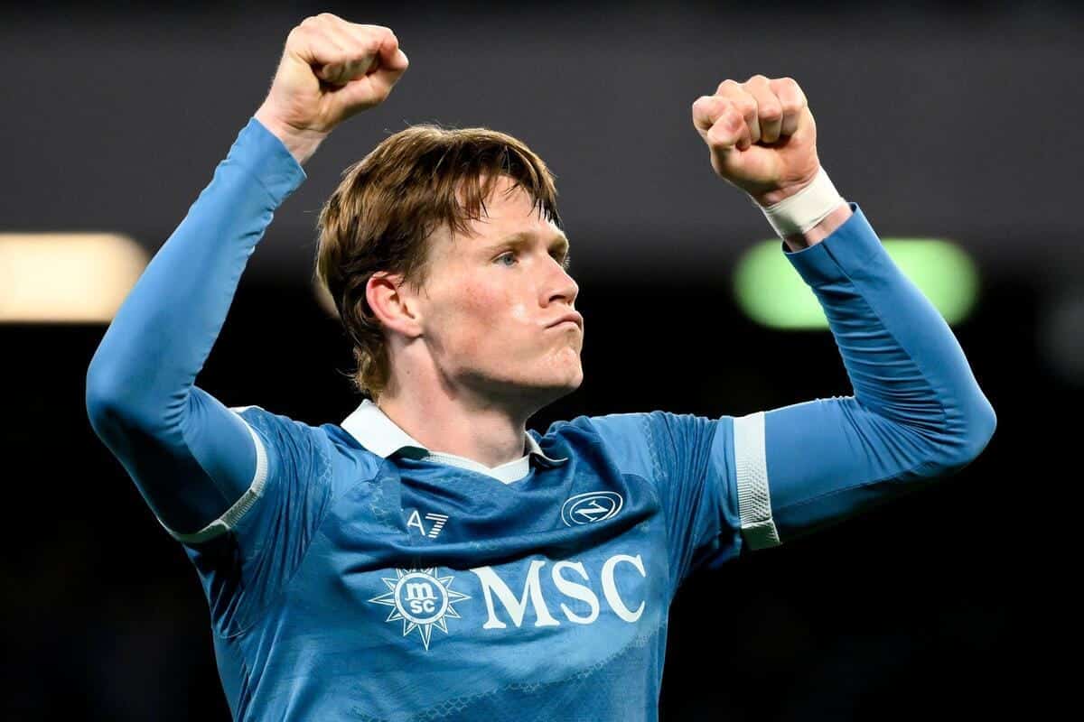 McTominay marque deux fois alors que Naples gagne un point lors d'un énorme affrontement avec l'Inter Milan