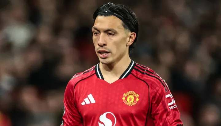 Retombées du derby de Manchester : les légendes de Man Utd refusent de reculer alors que la dispute avec Lisandro Martinez s'intensifie