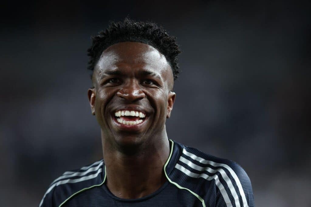 Le footballeur Vinicius Junior joue pour le Real Madrid Football Club
