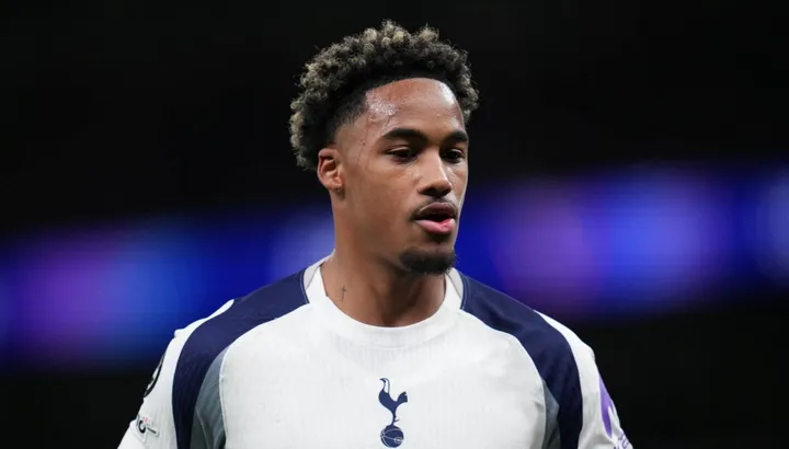 Tottenham contre Newcastle : Wilson Odobert souffre d’une blessure au genou inquiétante alors que les délais de récupération possibles sont révélés