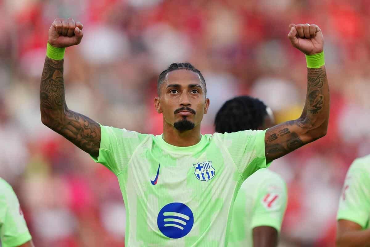 La star de Barcelone et du Brésil, Raphinha, subira des tests aujourd'hui après s'être blessée lors de la défaite contre la France.