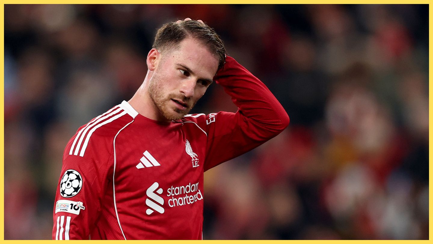 Alexis Mac Allister se gratte la tête lors du match de Liverpool.