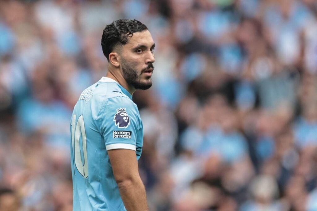 Le milieu de terrain de Manchester City Rayan Cherki