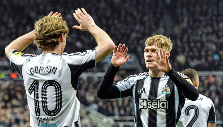 Le chef de Man United est un « grand admirateur » de la star de Newcastle – mais les Red Devils sont déçus dans leur quête de transfert