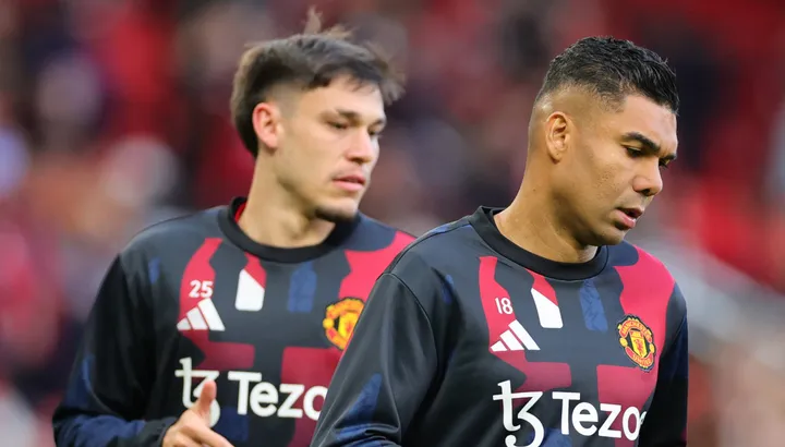 Le milieu de terrain de Man United a peut-être joué le dernier match alors que Michael Carrick questionne Casemiro et Benjamin Sesko sur les blessures