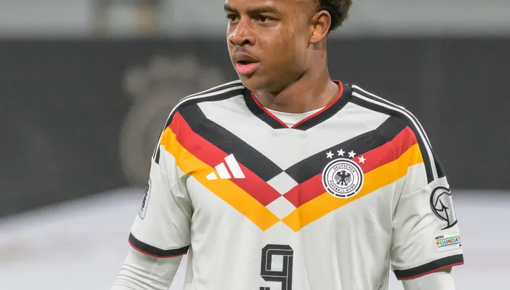 Liverpool prépare une offre de 34 millions de livres sterling pour le remplacement « incroyable » de Curtis Jones après une mise à jour inquiétante du contrat