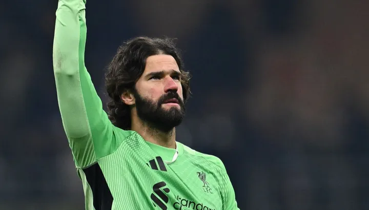 Nouvelles du transfert de Liverpool : deux remplaçants d'Alisson Becker identifiés au milieu des discussions avec la Juventus ?