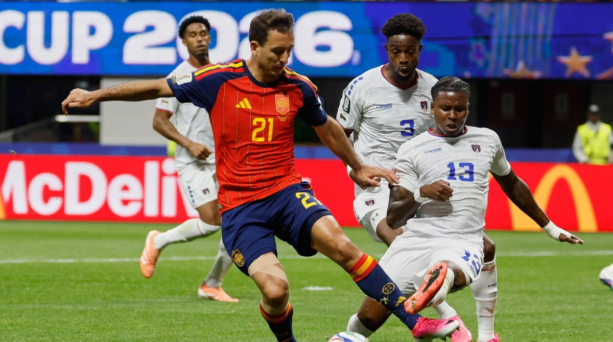 Espagne vs Arabie Saoudite : les compositions confirmées alors que Yamal débute le choc de la Coupe du monde