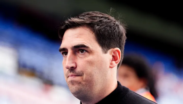 Andoni Iraola subit un coup dur à Liverpool en tant qu'allié clé dans les « pourparlers avancés » sur la sortie