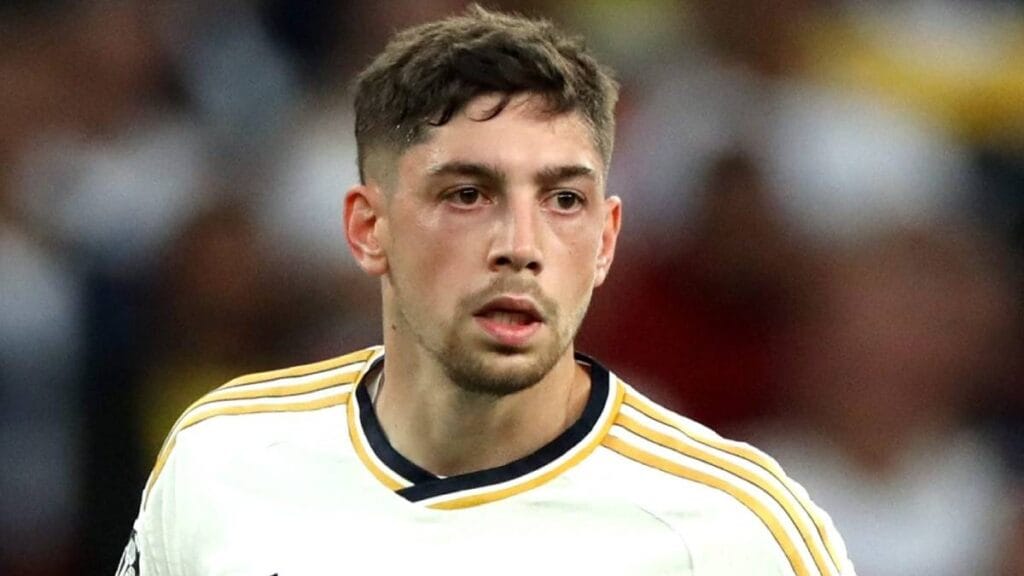 Federico Valverde joue au football pour le Real Madrid
