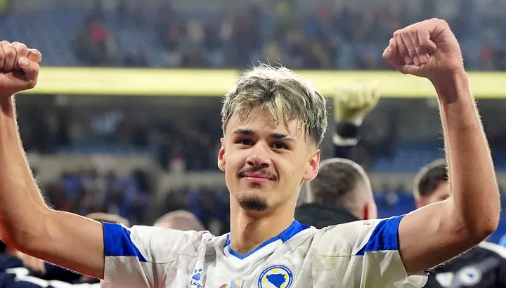 Nouvelles du transfert d'Arsenal : les Gunners font face à une concurrence inattendue pour l'attaquant de 18 ans cet été ?