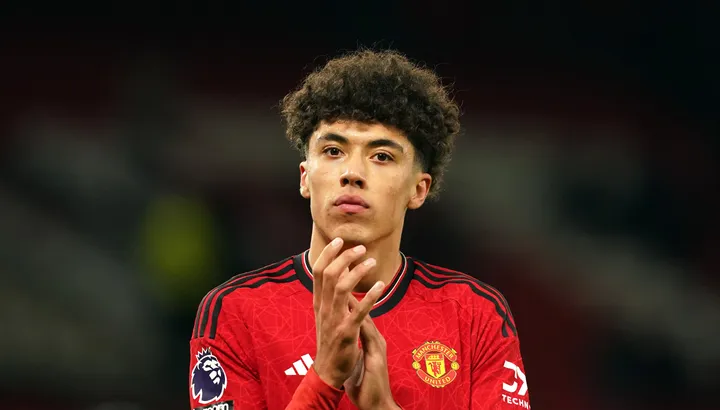 Nouvelles du transfert de Man United : les Red Devils « prennent une décision » sur le départ permanent de l'attaquant de 20 ans