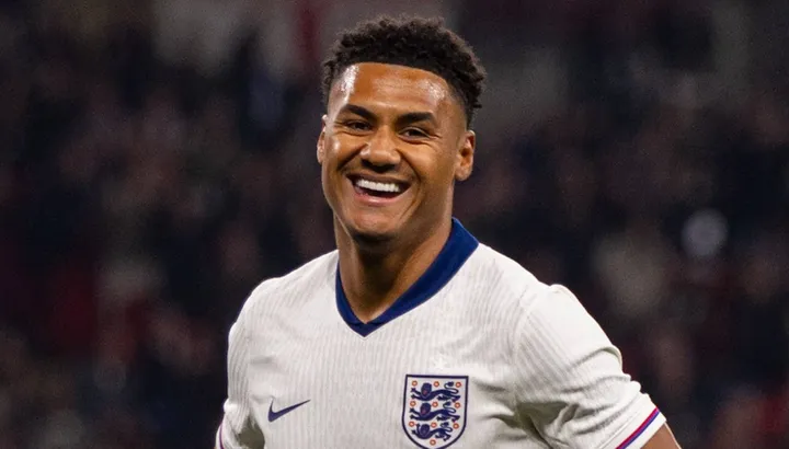 Nouvelles et rumeurs de transfert aujourd'hui : Ollie Watkins ciblé dans un transfert choc, Nottingham Forest regarde le gardien brésilien