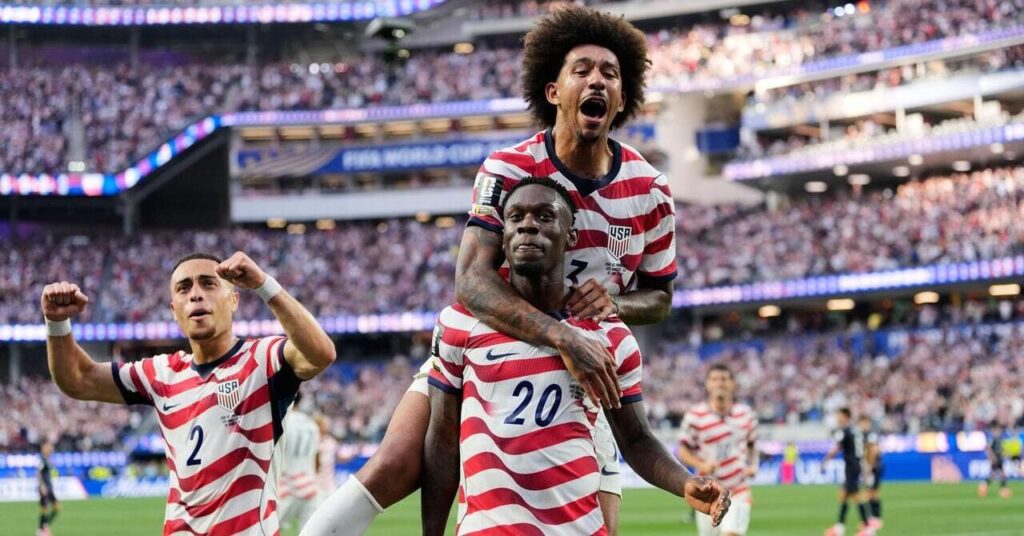 Florin Balogun célèbre le but des États-Unis à la Coupe du Monde 2026