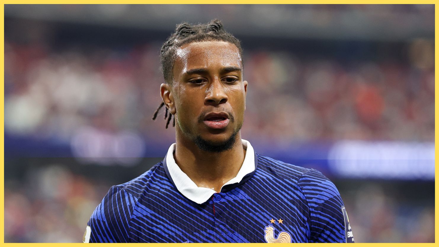 La cible du transfert de Liverpool, Michael Olise, regarde vers le bas lors du match de la France à la Coupe du monde.