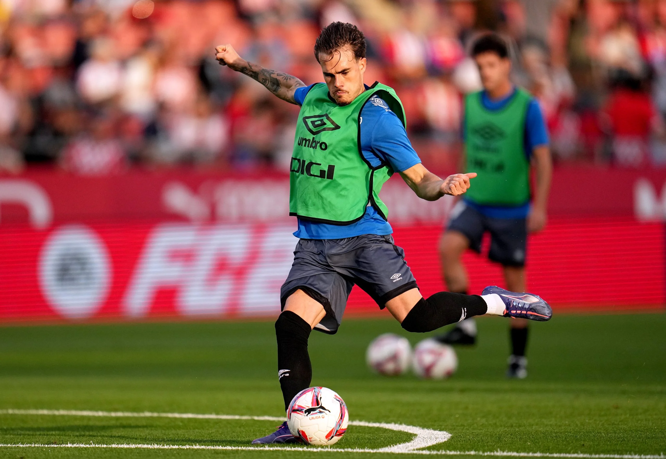 Pep Chavarria trains with Rayo Vallecano