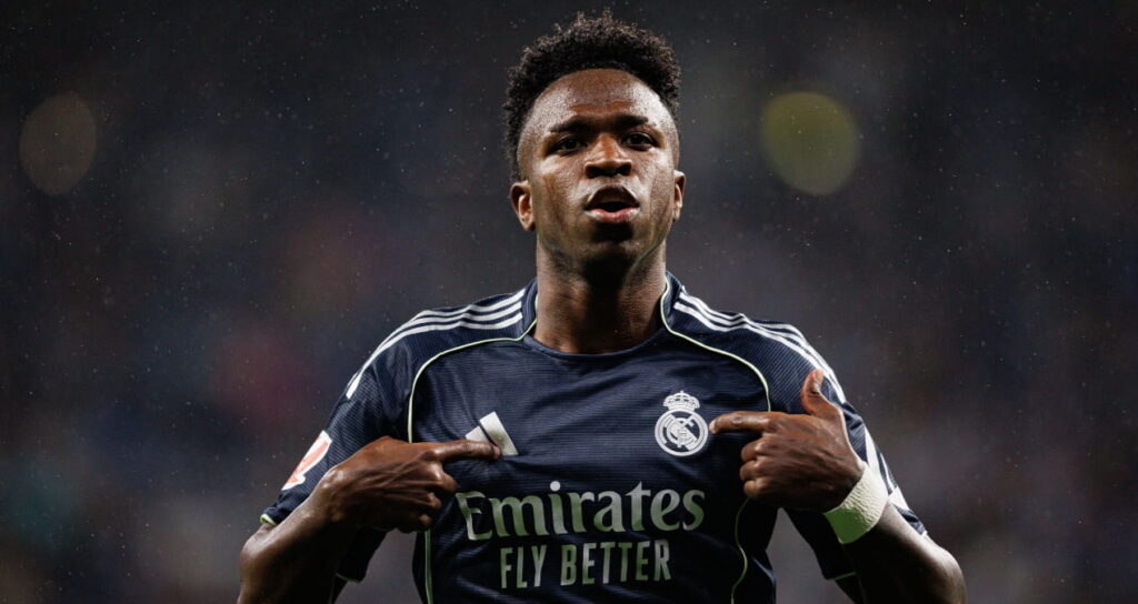 Vinicius Junior célèbre son but pour le Real Madrid