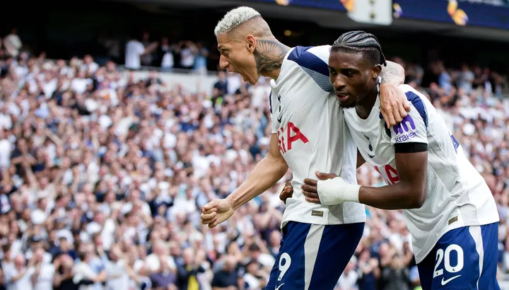Mise à jour sur le transfert des Spurs : Roberto De Zerbi « pose des conditions » pour sanctionner les ventes d'été de l'attaquant vedette