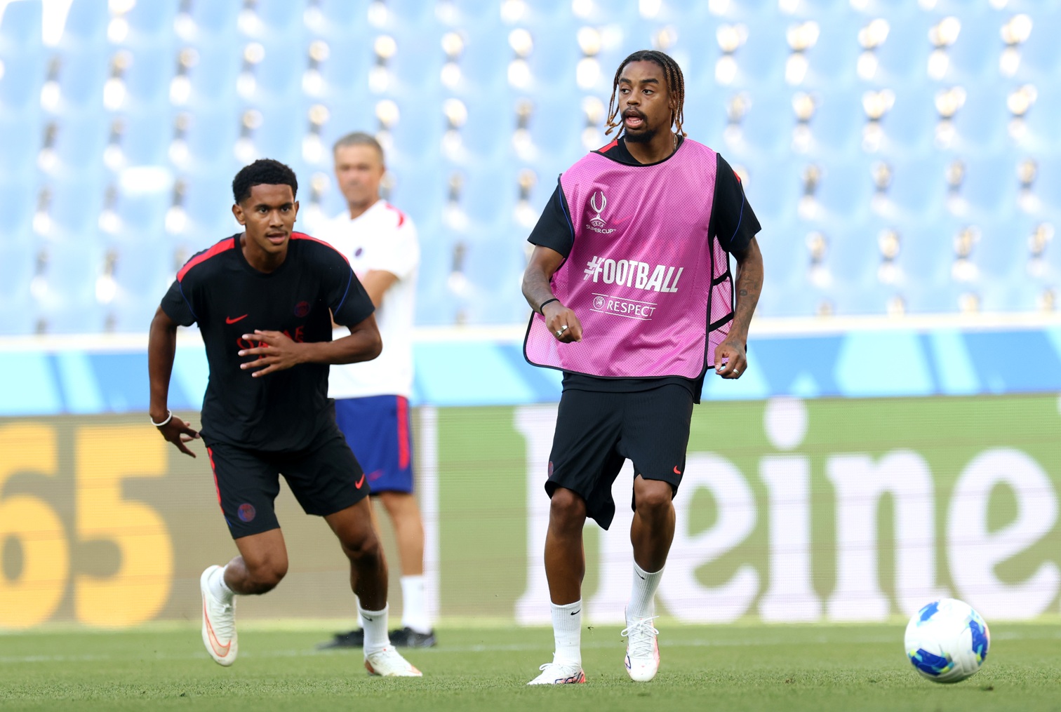 Bradley Barcola lors d'un entraînement pour le PSG