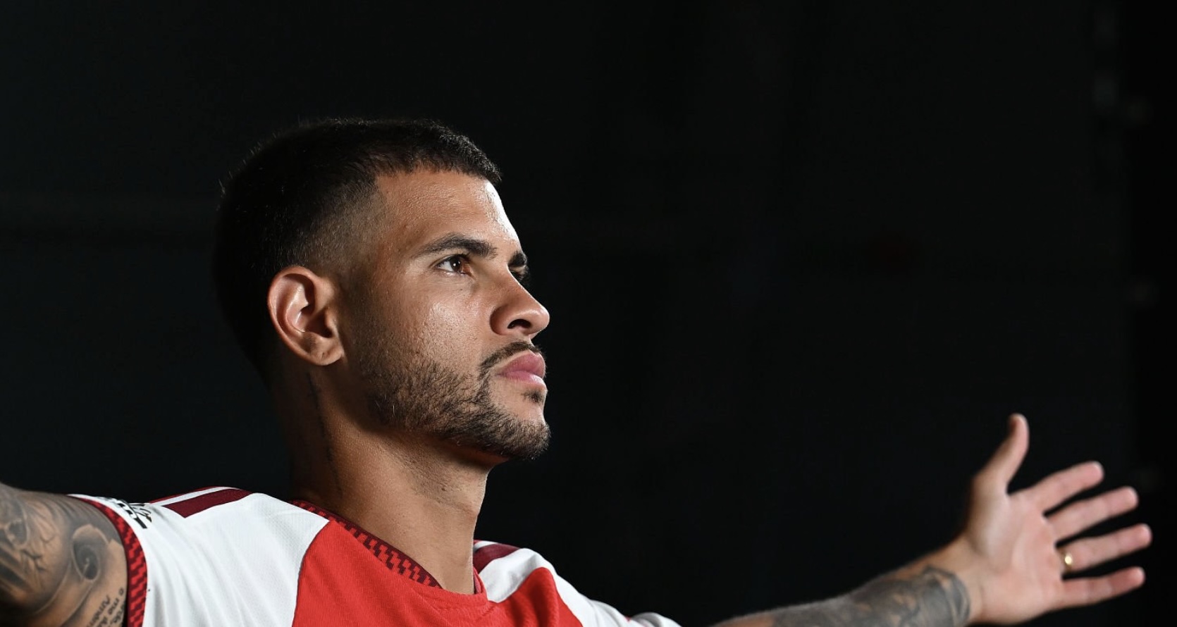 Bruno Guimaraes signe pour améliorer le milieu de terrain d'Arsenal