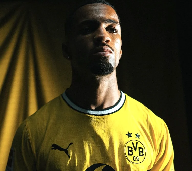 Ethan Nwaneri Borussia Dortmund
