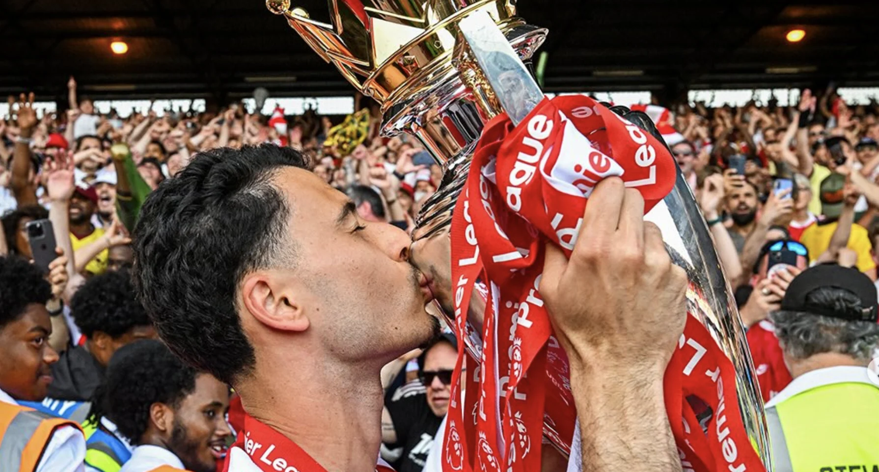 Au revoir à la petite Gabi | Arseblog...un blog d'Arsenal
