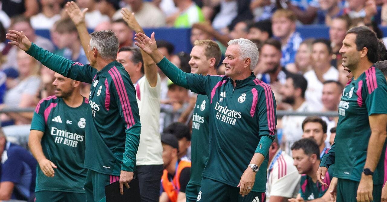 Mourinho plaisante en disant qu'il aura de la chance de voir le verdict final de Man City